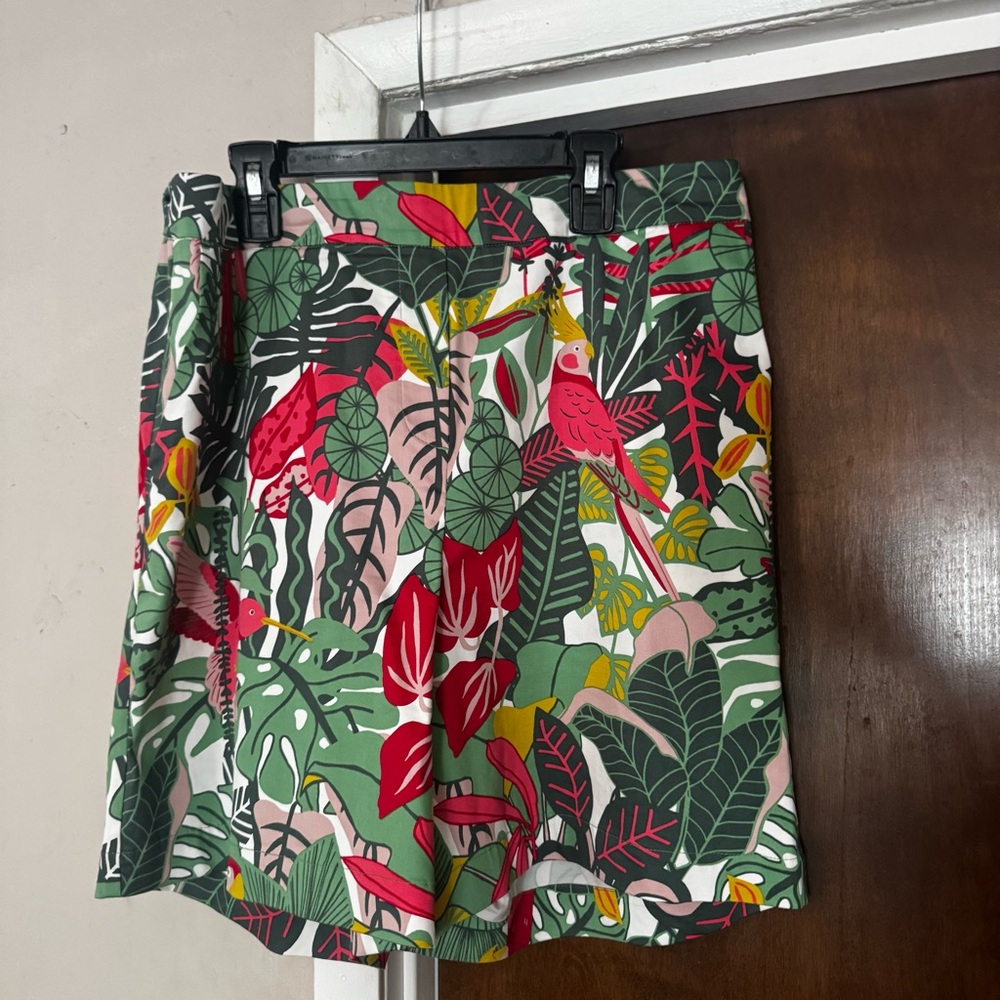 Boden multicolor palm leaf Print pull on shorts